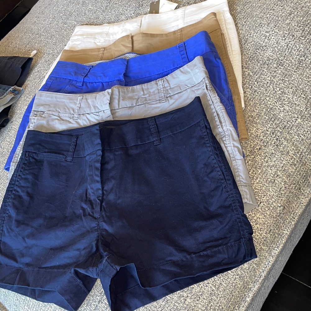 JCrew Chino shorts 2.5 inch inseam all size 4.